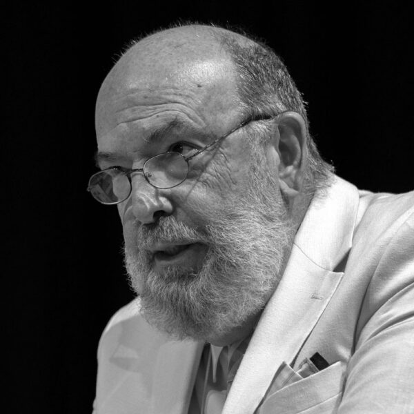 Alfonso J. García-Osuna